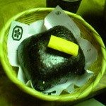 いろり山賊 玖珂店 - 山賊むすび、普通のおにぎり2個分はありそう