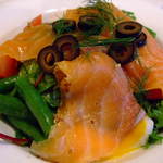ビストロ ボン・モルソー - サーモンのリヨン風サラダ