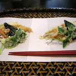 柚の木 - 天ぷら盛合せの一部