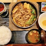 Sugimoto - 黒毛和牛すき鍋定食（¥1,550）（税込）
