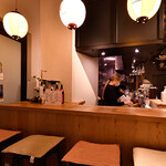 マルイ飯店 - カウンター席