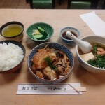 大衆割烹 三州屋 - 銀ムツ煮付け定食（ごはん、鳥豆腐、お新香付き）［1,450円］