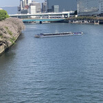 天神橋 中村屋 - 遊覧船が川の真ん中で方向転換