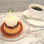 Gelato Cafe Monte Rose - ジェラート屋さんのねっとりイタリアンプリン　バニラ＆ミルクジェラート