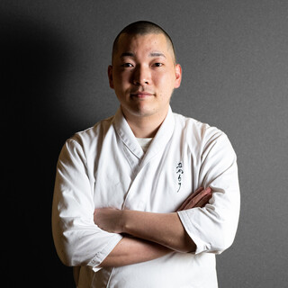 [Head Chef Ryo Watanabe] Carefully select seasonal ingredients and cook using unique techniques