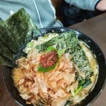 ラーメン 杉田家 - 