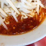 ラーメン二郎 - スープ