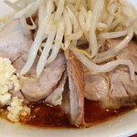 ラーメン二郎 - この日の豚