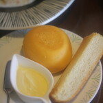 ニューロンドン - パリ３区ランチ