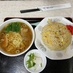 新富飯店 - チャーハン＋ミニラーメンセット