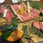 牛仁 - 恨みつらみ……ではなく面の身……牛の頬の肉だそう