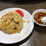 中華飯店　靉龍 - 五目炒飯