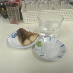 酒処ひろ - 鯖、いか、黒霧