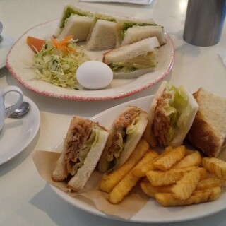 sandwich cafe うみねこ_1