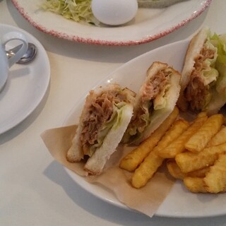 sandwich cafe うみねこ_0