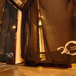 新潟肉と海鮮・50種の地酒 つるまる - 