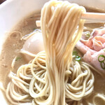 ラーメンハウス ブレーンバスター - 京都棣鄂の丸細麺❣️