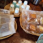 香寺ハーブ･ガーデン - クッキーやチーズ