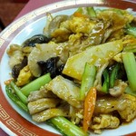 千成亭 - 肉と玉子キクラゲ炒め