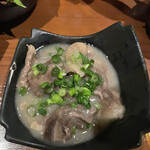 Izakaya Kan - 馬の煮込み