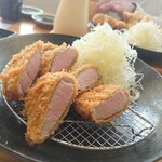 とんかつ & とり天 しげのや食堂 - 