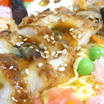 京樽 - 料理写真:鰻は薄く…