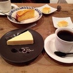 ボヤージュ - ニューヨークチーズケーキとマイルドブレンド