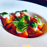 ワイン食堂コモン - マスカルポーネのカプレーゼ