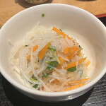 釜あげうどん はつとみ - 春雨サラダ
