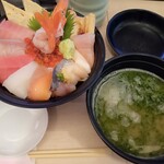 Sushizammai - 海鮮ちらし丼、大名椀