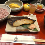 Suzunami Honten Zendokoro - 銀だら定食。