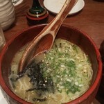 鳥茂 - 魚介風味のスープで煮麺