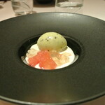 リストランテ カノフィーロ - キウイのソルベ　ピンクグレープフルーツとスプマンテのジェラティーナ