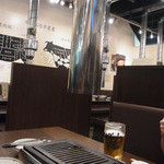 やきにくグレート&ホルモン - 店内