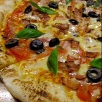 Tarte Cafe - 天然酵母ピザ季節のカプリチョーザ野菜は変更します