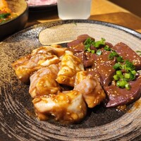 ホルモン焼肉 富や 栄店 - 