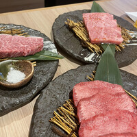 近江うし 焼肉 にくTATSU 青山本店 - 
