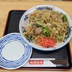 おおとら食堂 - 豚骨塩焼きそば　750円