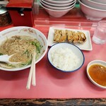 豚骨ラー麺 ごん太 - 