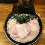 豚骨らあめん専門店 とんこつ家ZUN - 豚骨醤油ラーメン♪