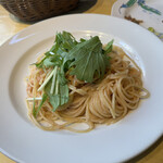トラットリア・イタリア - 明太子とアンチョビ水菜のせ、ガーリックオイルソーススパゲッティ