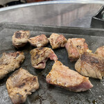 煮穴子と白ぎも - ステーキハーフアンドハーフ　499円