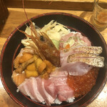 刺身BAR 河岸頭 - 現金割引のど黒海鮮丼