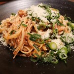 イタリア料理 フィオレンツァ - 鶏レバーと九条葱のタヤリン