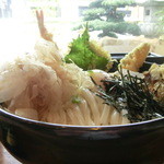 たかやす - 3玉でこれ、もし8玉だとバケツに入ってるの？