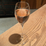 六雁 - 六雁(ルナ エステート スパークリング ロゼ)