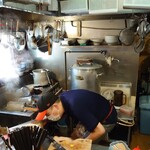 麺屋 悠 - 山内店主、仕事中