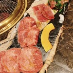 焼肉ほうせん - 