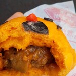 老維新 - 激辛パンダまん（380円）