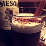 VILLAGE BEANS.cafe&bar - アイリッシュコーヒー ¥900.(税込)